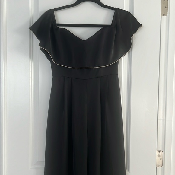 Wide leg off shoulder jumpsuit - Picture 1 of 5